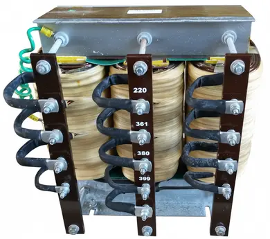 AUTO-TRAFO,TRIF.SECO,220/380V,29KVA